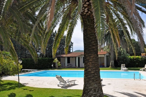 Villa Le Palme Campo Nell Elba Book At Hotels Com