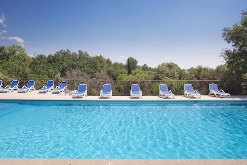 Neat Apartment With Ac 3 Km Form The Centre Of Gordes Gordes Francia Hoteles En Gordes Hoteles Com