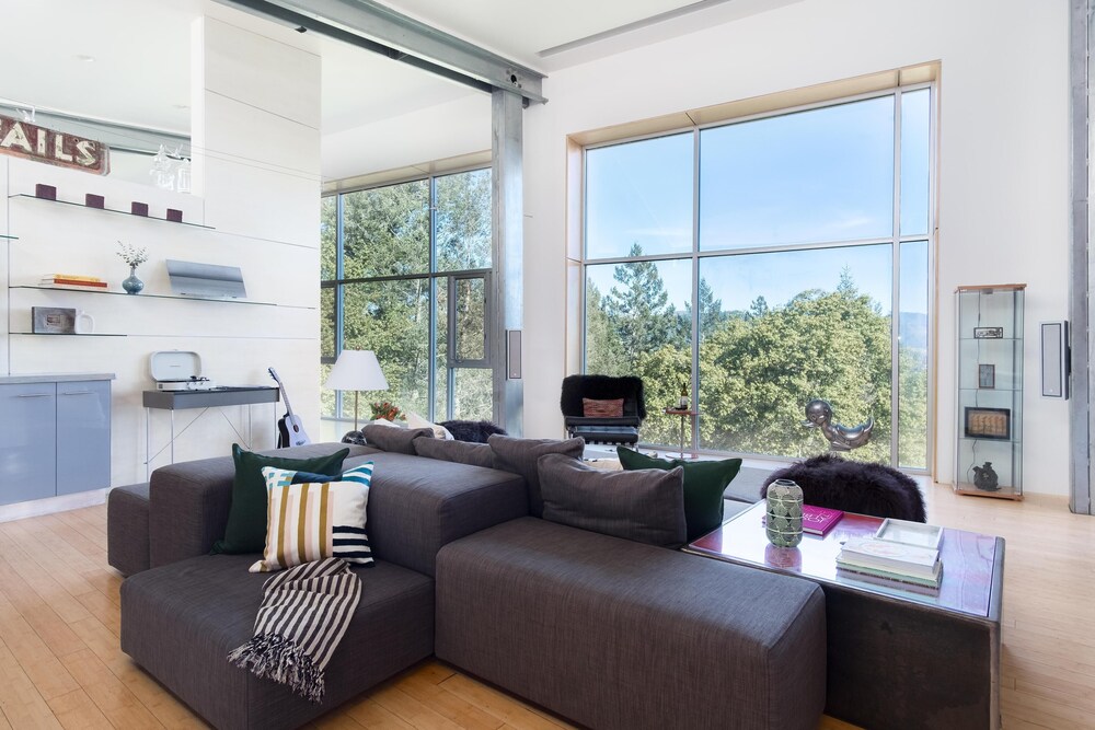 ブルー スティール ウルトラモダン アーキテクチュラル マスターピース W ゴージャス ビューズ サンタ ローザ の宿泊予約 ホテルズドットコム