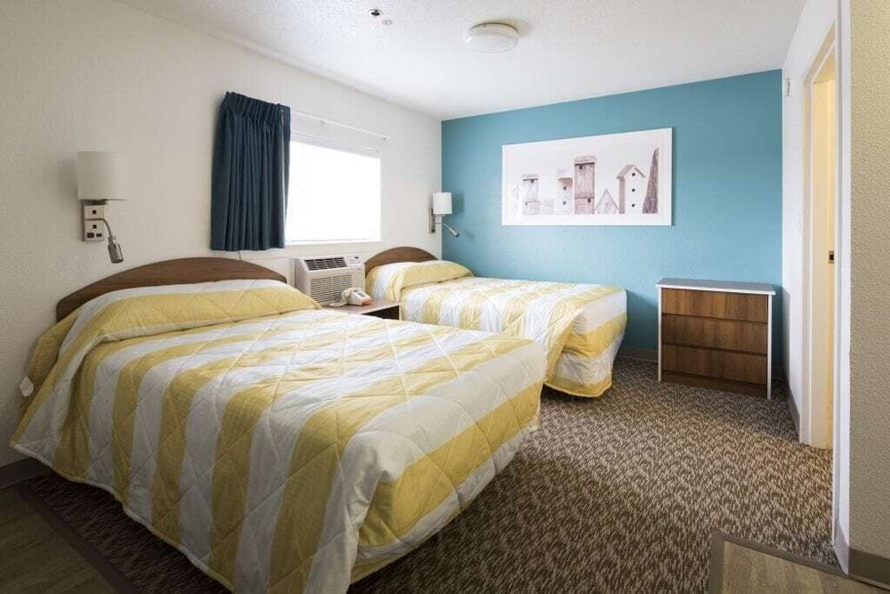 Book Intown Suites Extended Stay Charlotte Nc - Albemarle In Charlotte Hotelscom