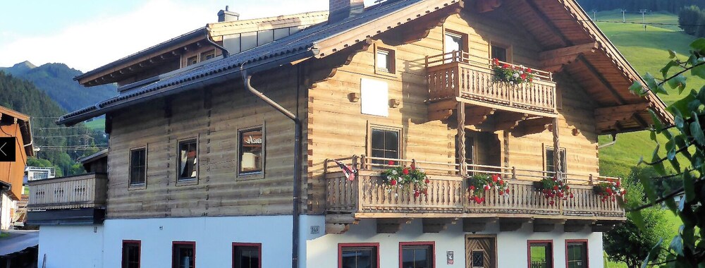 Sportpension Penhab In Saalbach Hinterglemm Hotels Com