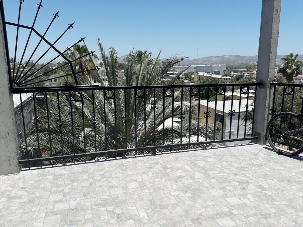 ファミリア ソサ スアソ サン ホセ デル カボ の宿泊予約 ホテルズドットコム