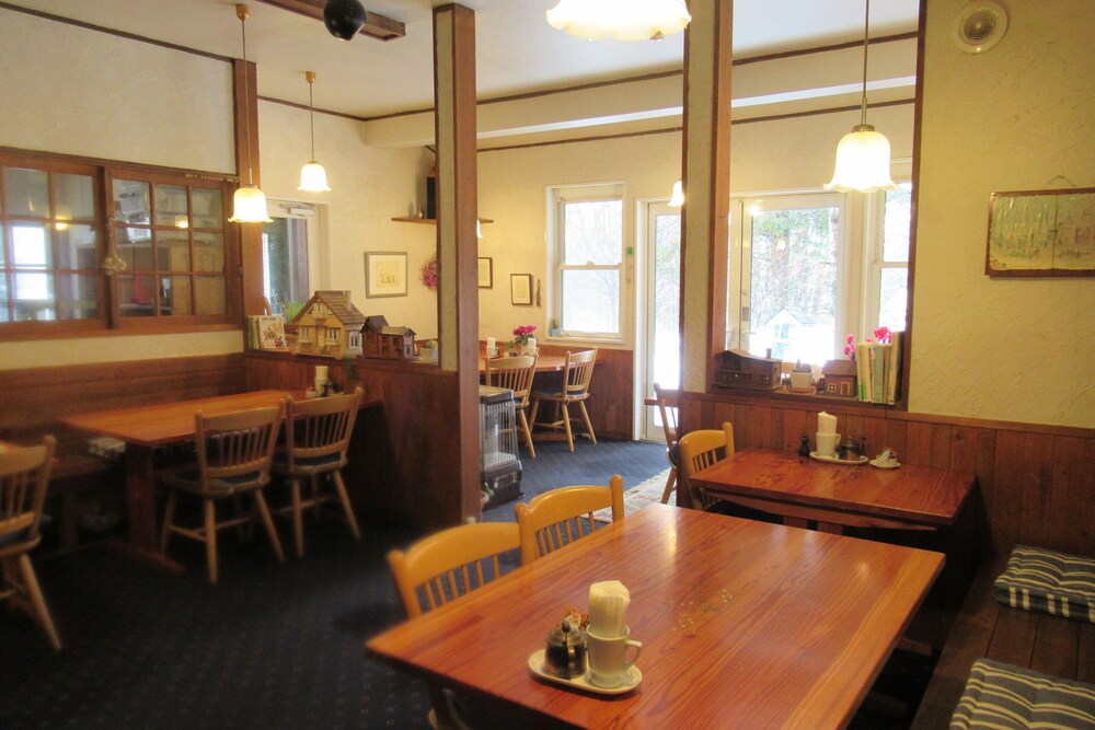 ペンション 歩絵夢 茅野 の宿泊予約 ホテルズドットコム