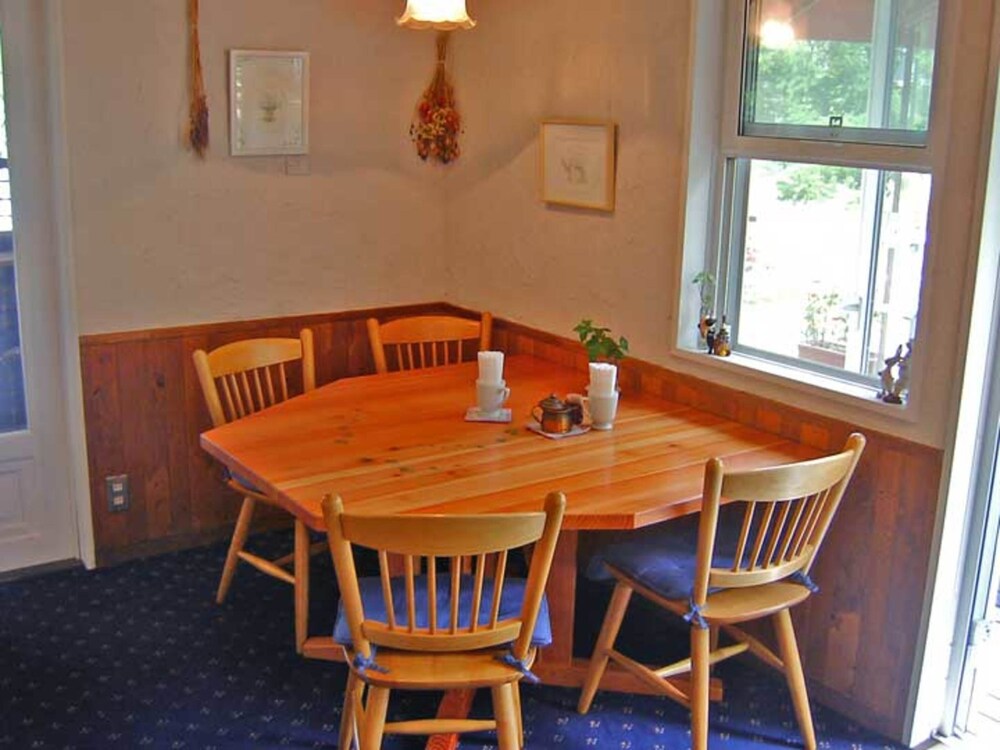 ペンション 歩絵夢 茅野 の宿泊予約 ホテルズドットコム