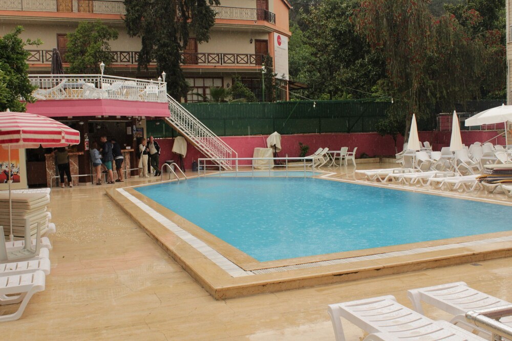 Kapali Alan Korkusu Olanlara Mr Cekiminde Kolaylik