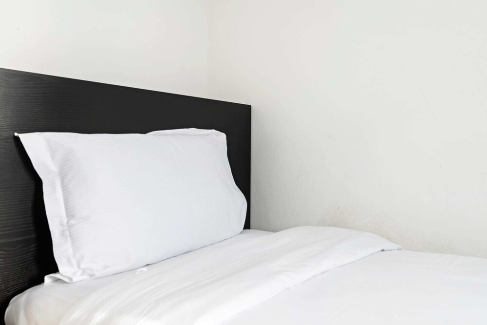 ブライト コージー トゥー ベッドルーム アパートメント クロース トゥ カニング タウン チューブ ロンドン の宿泊予約 ホテルズドットコム