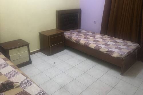 احجز شقق 8 من ثلاث غرف نوم في العقبة قارن أسعار الفنادق في العقبة