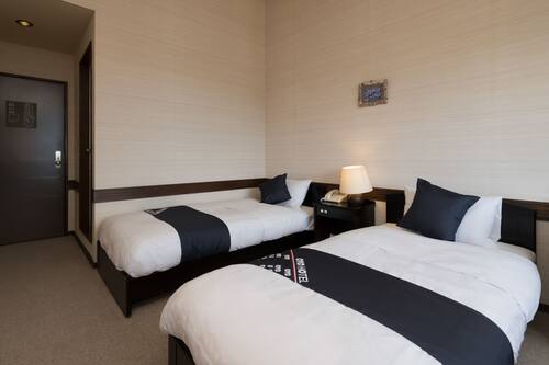 oyo プチホテル花南車山高原 茅野 の宿泊予約 ホテルズドットコム