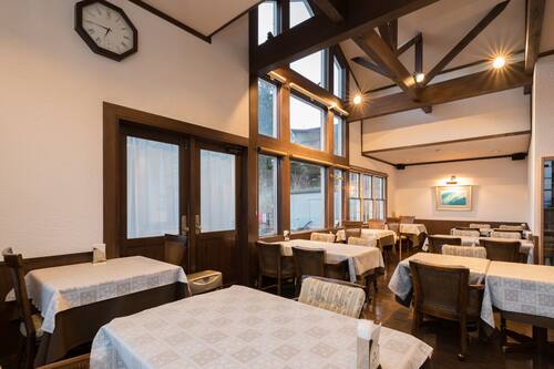 oyo プチホテル花南車山高原 茅野 の宿泊予約 ホテルズドットコム