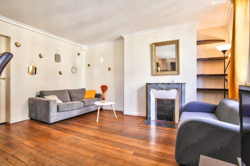 Book Appartement Tour Eiffel Sevres Babylone 3 In Paris Hotels Com