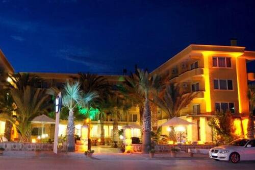 varol otel ayvalik hotels com