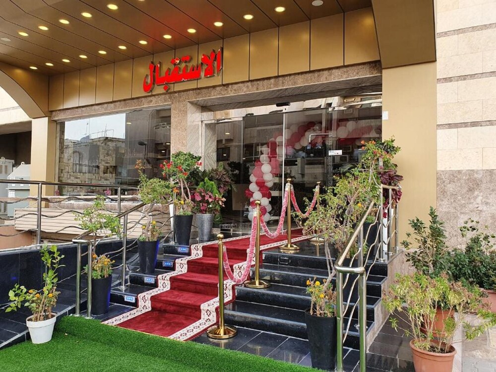 احجز درة حراء للوحدات السكنية المفروشة في جدة قارن أسعار الفنادق في جدة