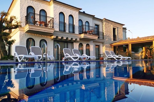 Book Cemal Alacati Butik Hotel In Cesme Hotels Com