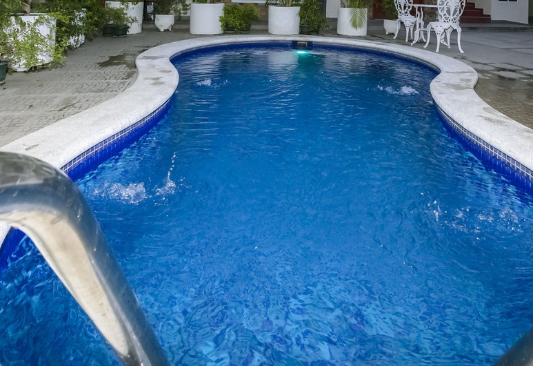 Book Hotel Mediterraneo Inn in Santa Rosa de Lima Hotels.com