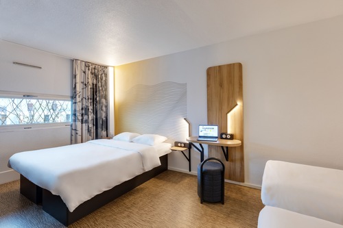 Book B B Hotel Bordeaux Bassins A Flot In Bordeaux Hotels Com