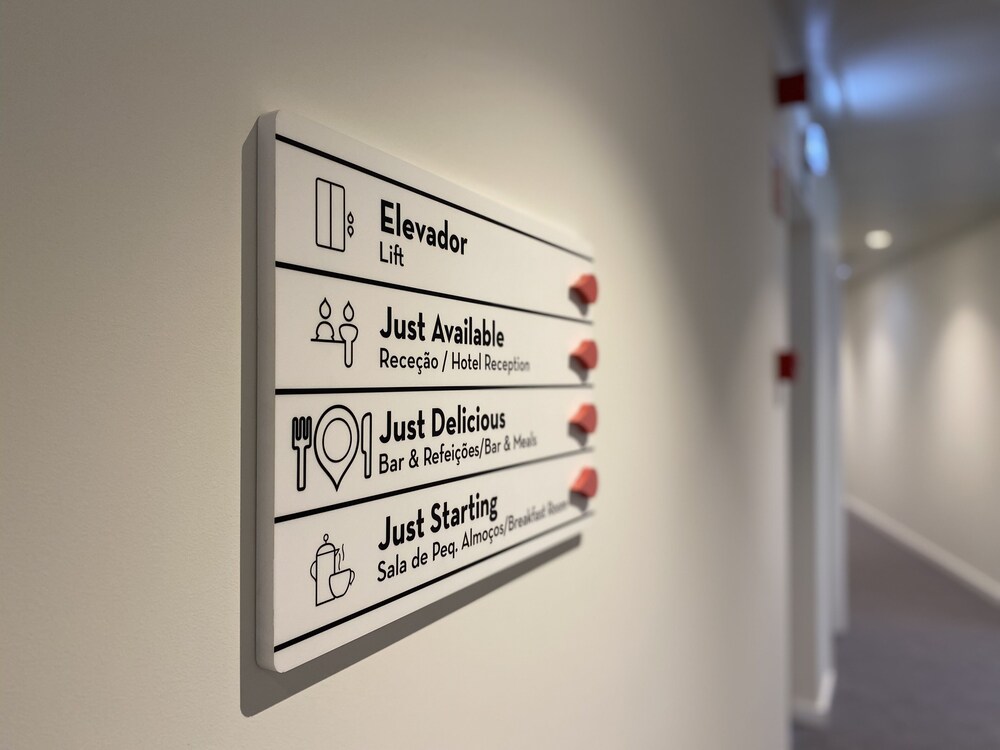 Stay Hotel Lisboa Aeroporto In Loures Hotels Com