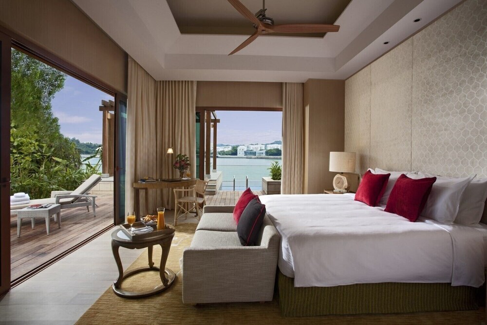 Book Resorts World Sentosa Beach Villas Sg Clean In Singapore Hotels Com