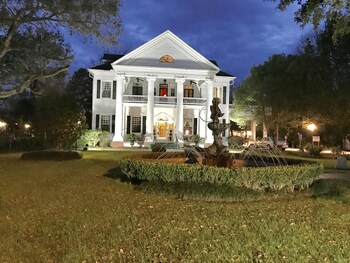 Hotels In Ponchatoula From 54 Night