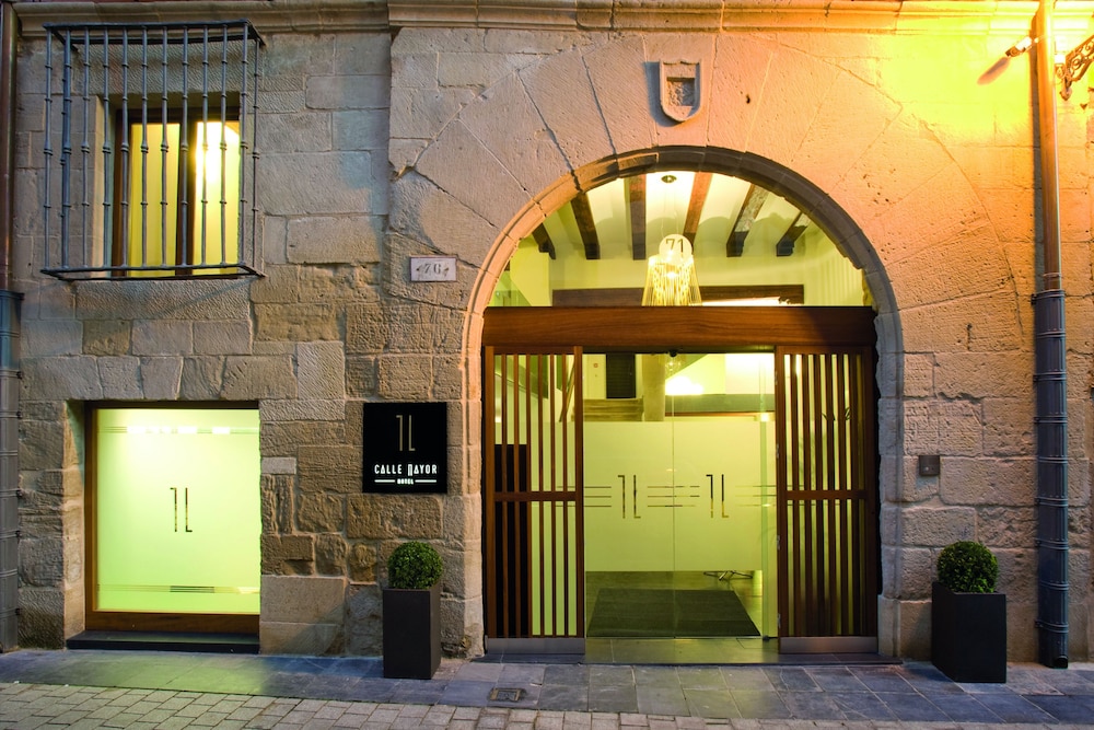 Book Hotel Calle Mayor In Logrono Hotels Hotel Calle Mayor Logrono