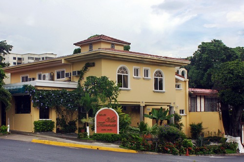 Book Hotel Villa Florencia Zona Rosa In San Salvador Hotels Com