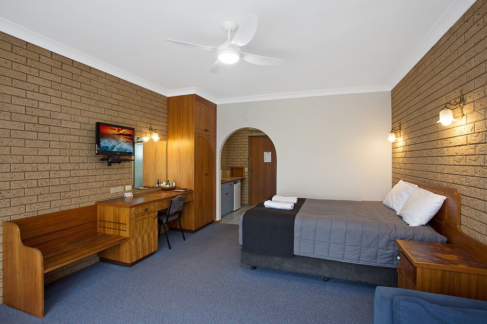 Manifold Motor Inn Camperdown Australia Hotel Manifold Motor Inn Camperdown Executive Suite 1 Bedroom Non Smoking Kitchenette