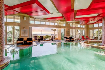 Today S Best Virginia Beach Hotel Deals Hotels Picture Of Oceanaire By Diamond Resorts In Virginia Beach