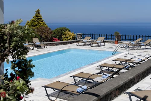 Book Anthonas Apartments In Santorini Hotels Com Book Anthonas Apartments In Santorini Hotels Com