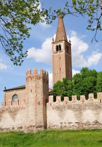 阿尔多莫罗酒店预订, 2019蒙塔尼亚纳阿尔多莫罗酒店价格| hotels.