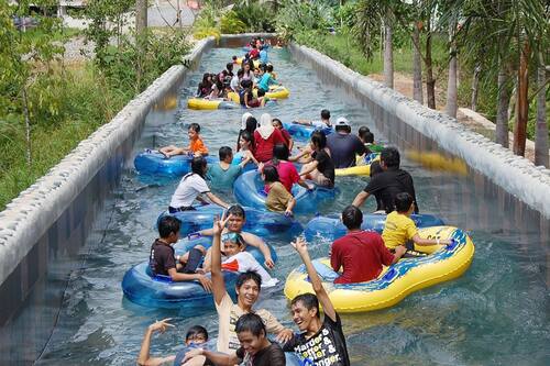 Arabian Bay Resort Bukit Gambang Resort City Gambang Info Photos Reviews Book At Hotels Com