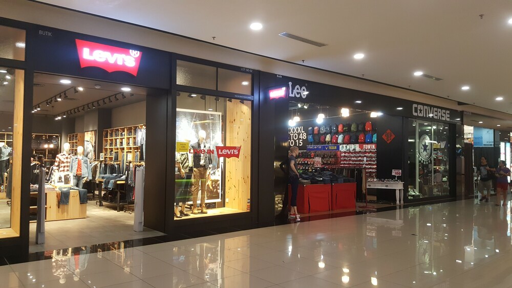 levis sunway