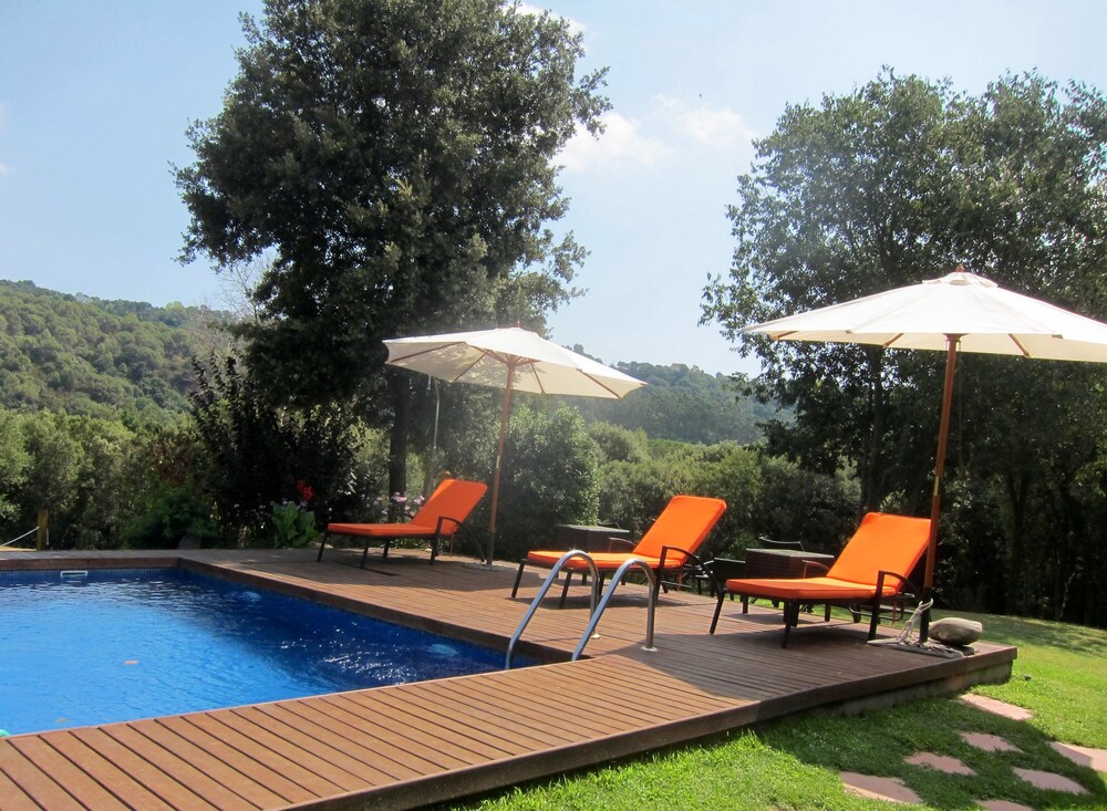 Book Hotel Can Vila In Sant Esteve De Palautordera Hotels Com