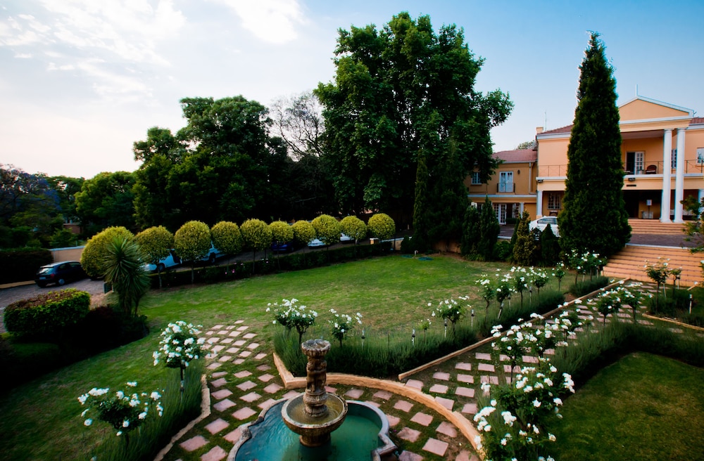 Book Little Tuscany Boutique Hotel In Sandton Hotels Little Tuscany Boutique Hotel Sandton