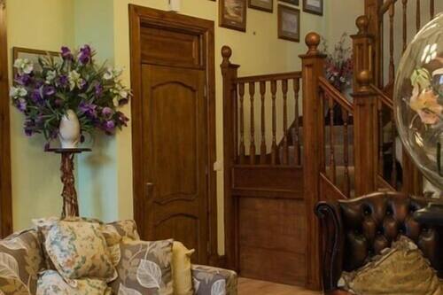 Little Red Rooster Rest And Spa In Tenby Hotels Com Little Red Rooster Rest And Spa In Tenby Hotels Com
