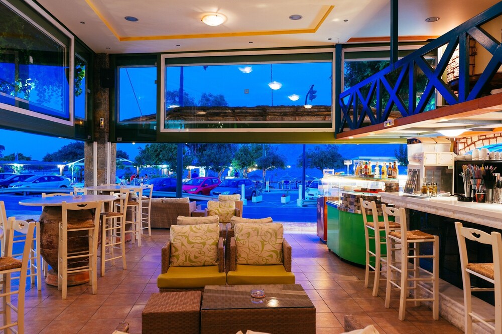 Book Ammoudara Beach Hotel Apartments In Agios Nikolaos Hotels Com