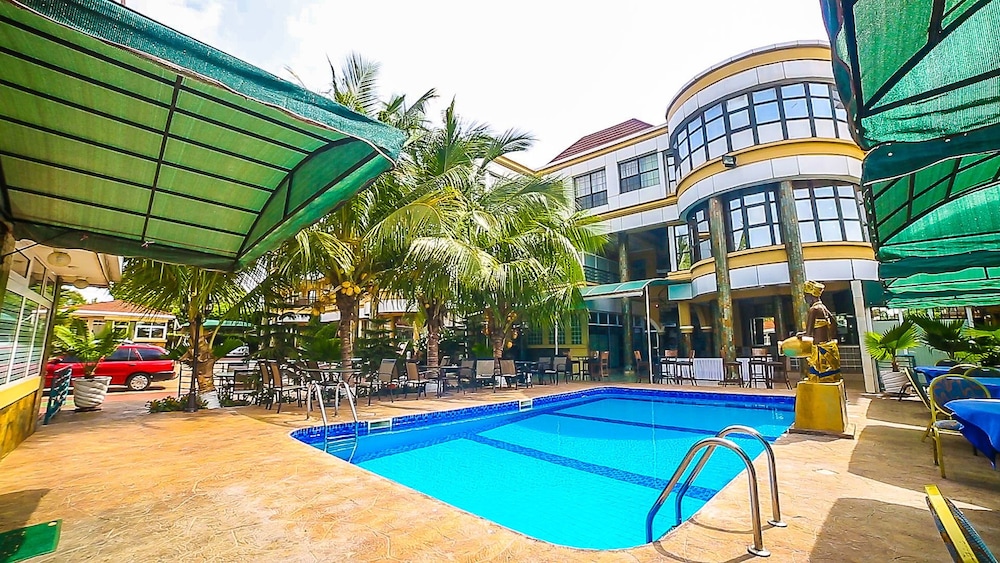 Book Charleston Hotel In Accra Hotels Charleston Hotel Accra