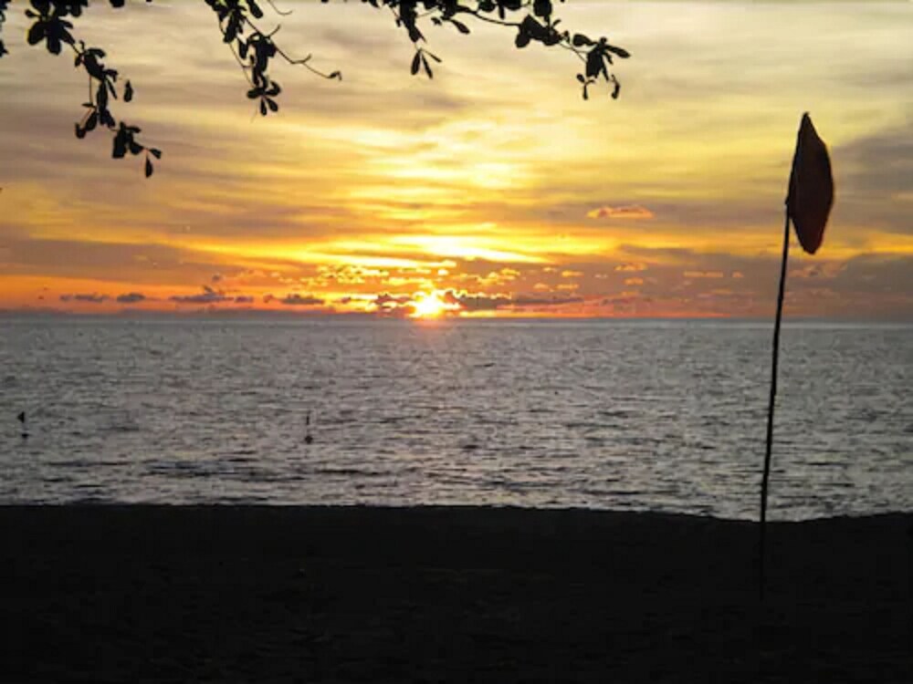 Book Lotus Desaru Beach Resort In Bandar Penawar Hotels Com