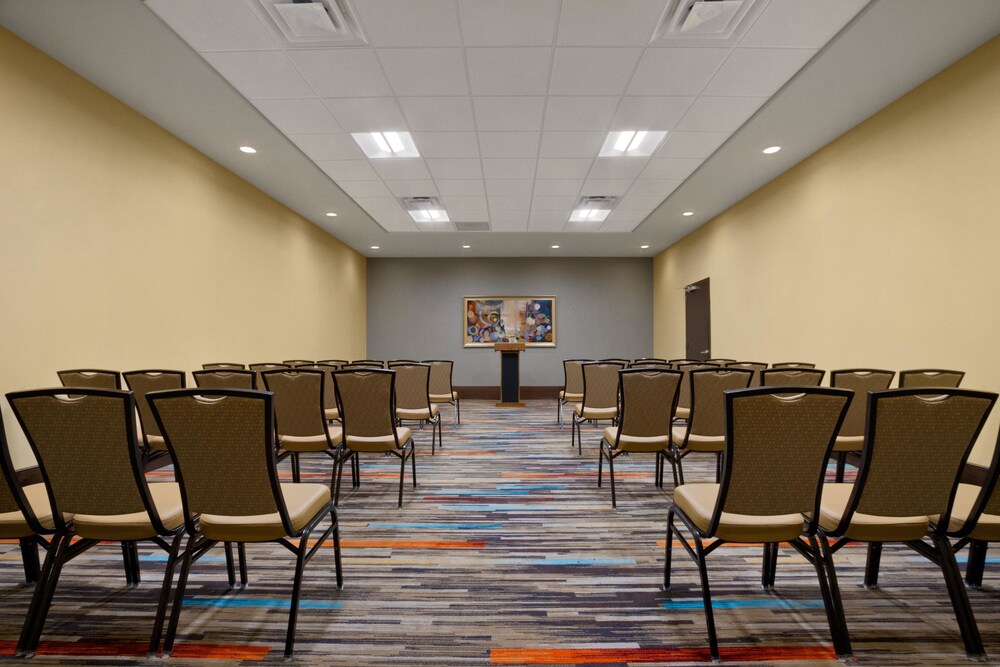 Book Embassy Suites Knoxville West In Hotels Com Embassy Suites Knoxville West Meeting Facility
