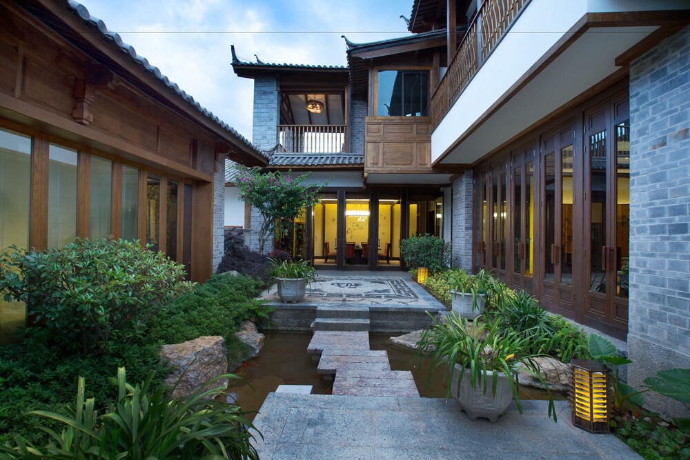 Book Hotel Indigo Lijiang Ancient Town An Ihg Hotel In Lijiang Hotels Com