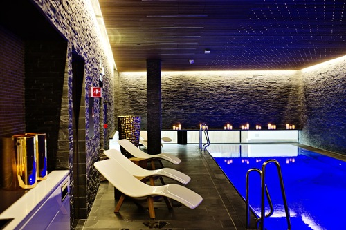 The Thief In Oslo Book On Hotels Com The Thief In Oslo Book On Hotels Com
