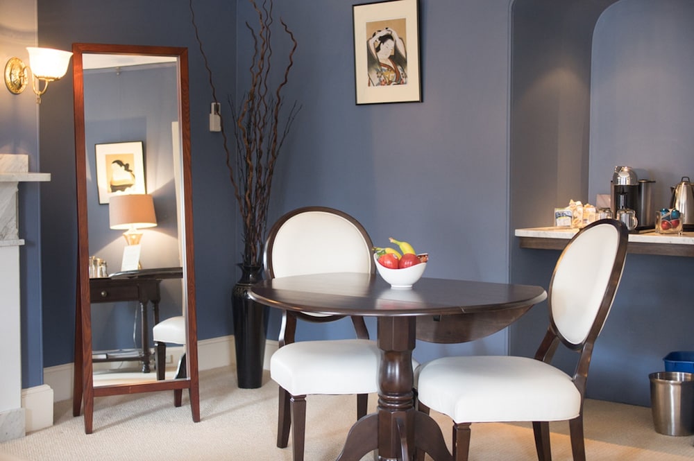 Book 14 Union Park In Boston Hotels Com 14 Union Park Boston Room Private Bathroom 2 King Deluxe