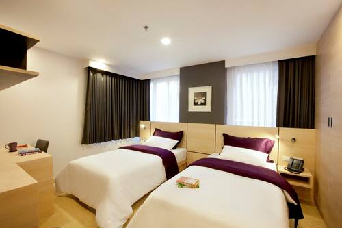 Book Arize Hotel Sukhumvit In Bangkok Hotels Com Book Arize Hotel Sukhumvit In Bangkok Hotels Com
