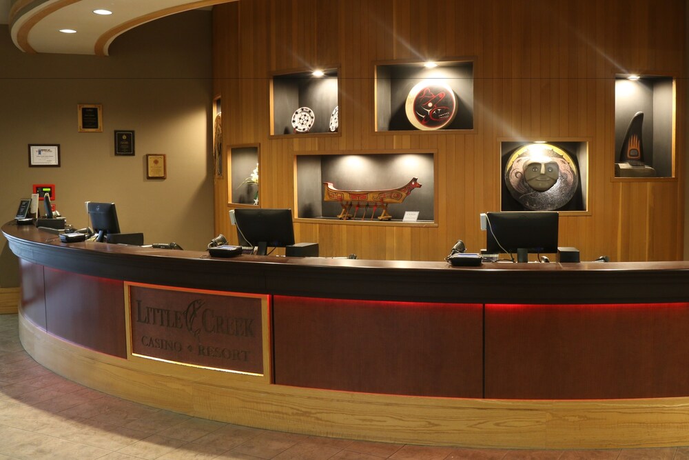 Book Little Creek Resort In Shelton Hotels Little Creek Resort Shelton Interior Entrance