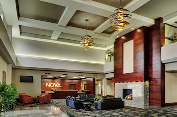 Foto Chateau Nova Yellowhead di Edmonton
