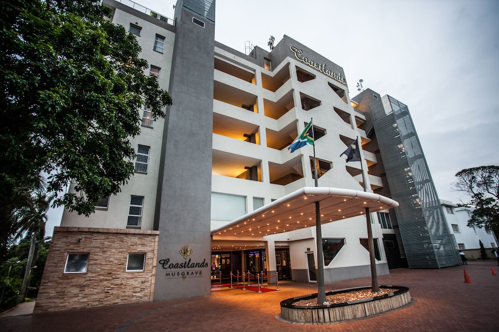 Book Coastlands Musgrave Hotel in Durban