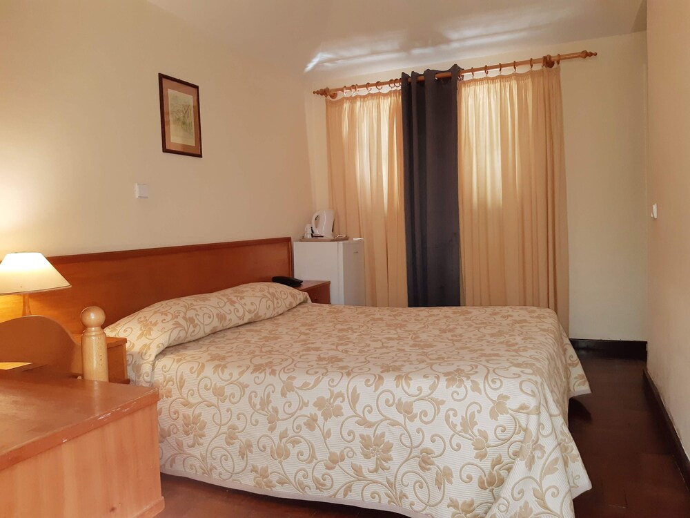 Residencial Do Vale In Funchal Hotels Com