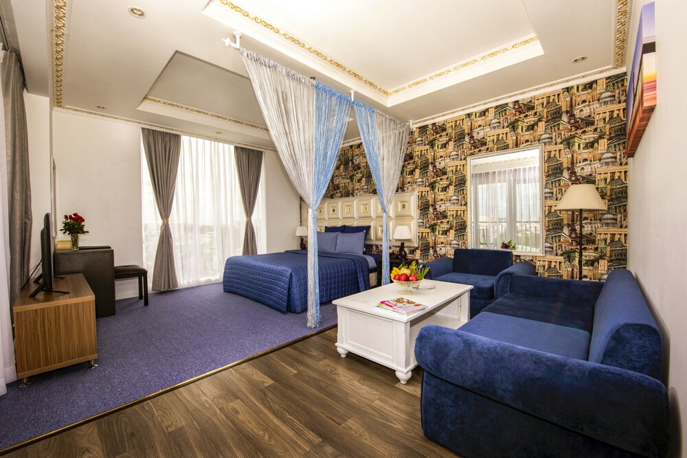호치민 골든 크라운 호텔 (Golden Crown Hotel) 이용 후기 호치민에 있는 골든 크라운 호텔 (Golden Crown Hotel)