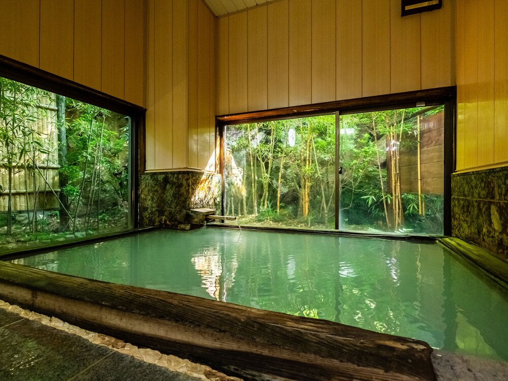 箱根温泉山庄酒店