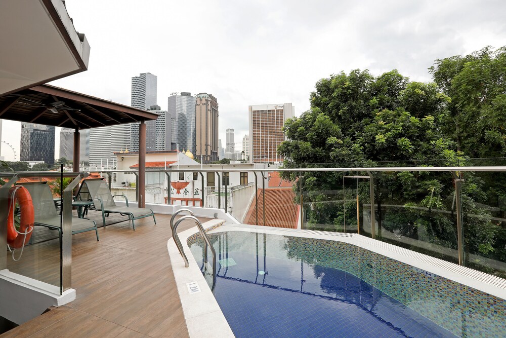 Santa Grand Bugis Booking Com