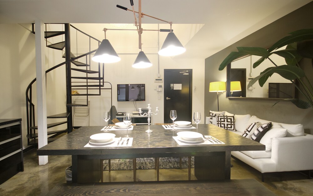 Sla Seoul Loft Apartments Seoul Hotels Com [ 333 x 500 Pixel ]
