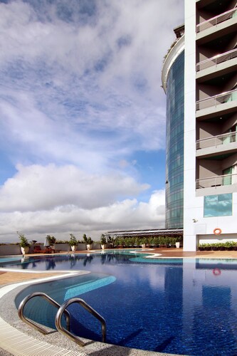 15 Closest Hotels To Bukit Panjang Station In Singapore Hotels Com